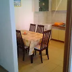 Ana Apartman Sreser
