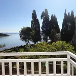 Ana Apartman Sreser