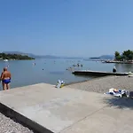 Ana Apartman