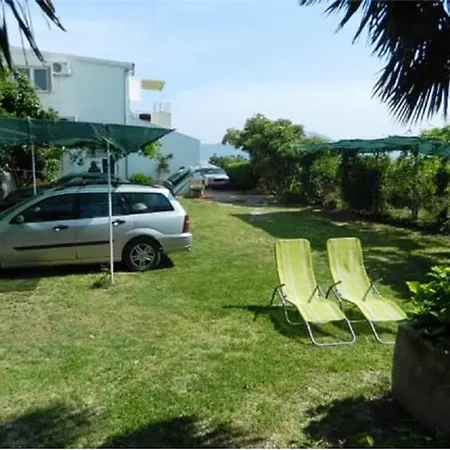 Apartment Ana