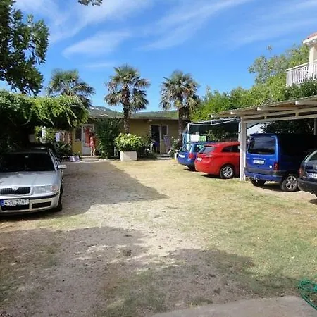 Apartment Ana