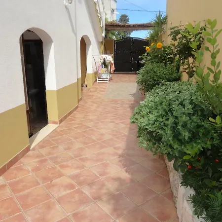 Ana Apartman