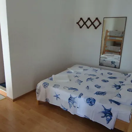 Ana Apartment